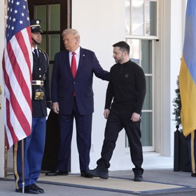 Donald Trump chce nejspíš rozdělit Ukrajinu na několik částí.